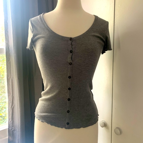 Hollister Shirt - Picture 1 of 5